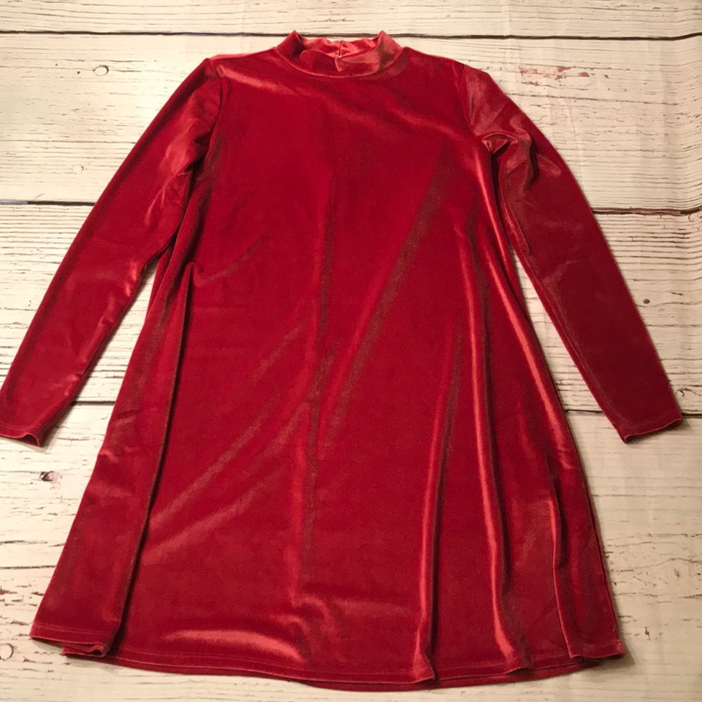 🎉 HOST PICK!!! 🎉 RED VELVET DRESS NWT!! ❤️